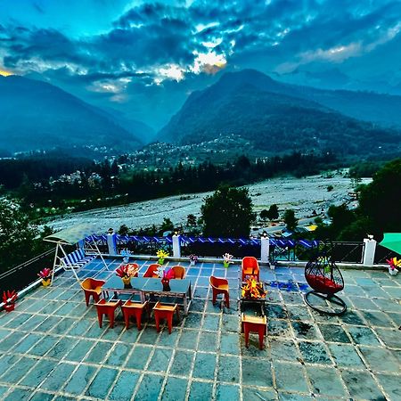 Hotel Hollywood Manali - Scenic River & Mountain View With Premium Rooms Экстерьер фото