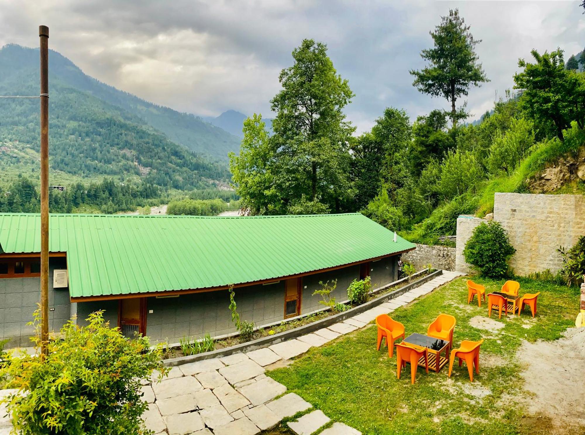 Hotel Hollywood Manali - Scenic River & Mountain View With Premium Rooms Экстерьер фото