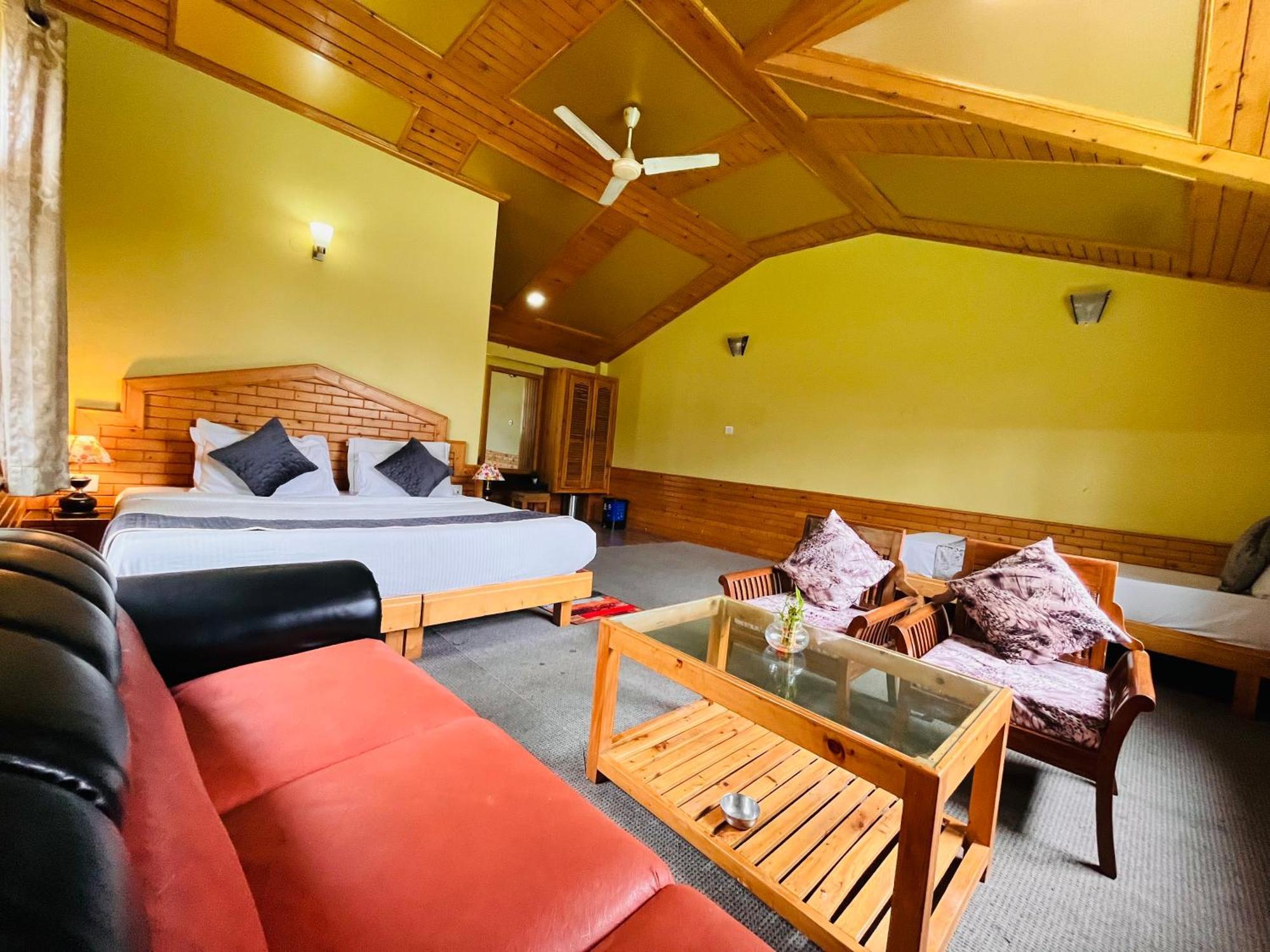 Hotel Hollywood Manali - Scenic River & Mountain View With Premium Rooms Экстерьер фото
