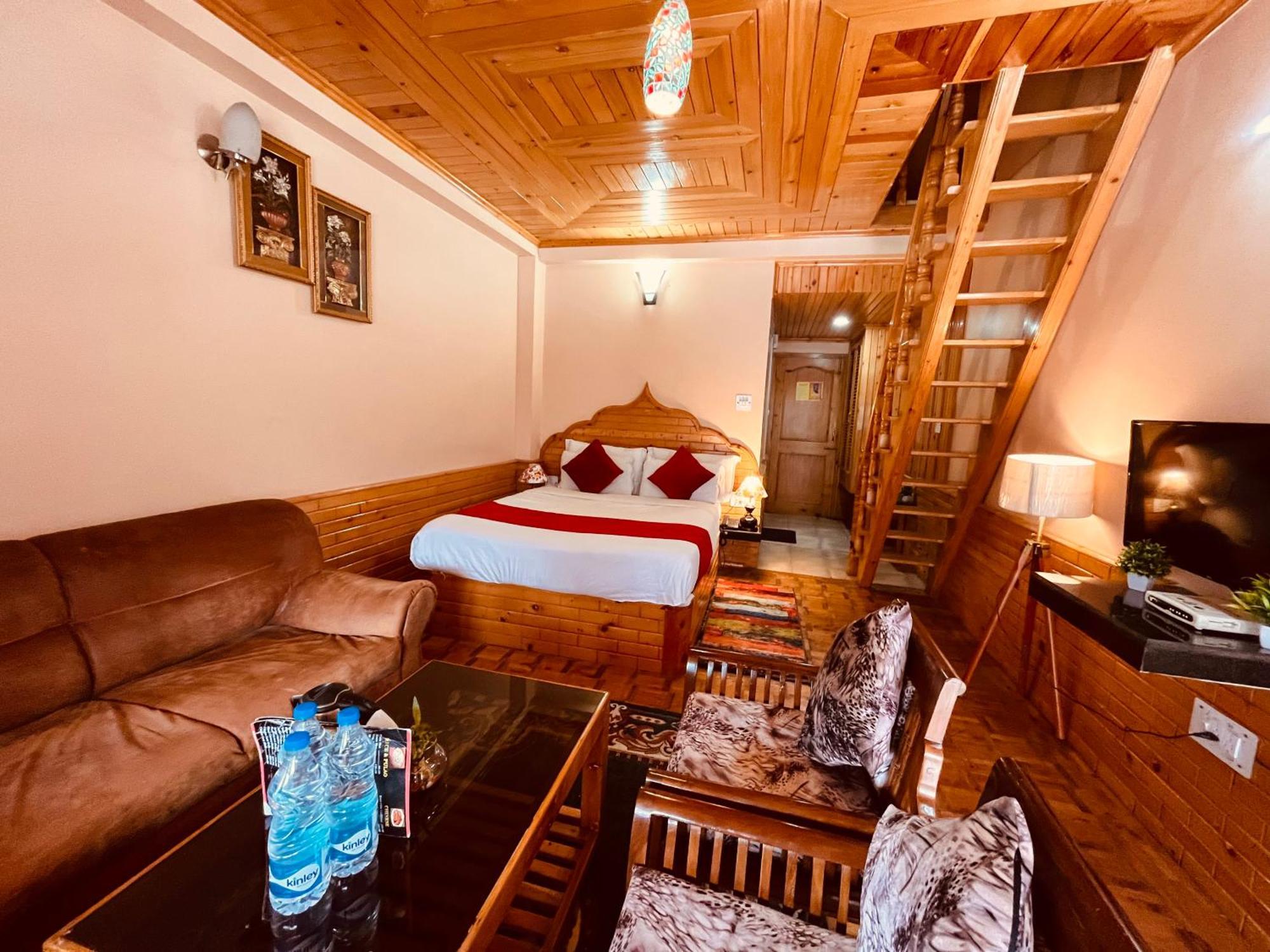 Hotel Hollywood Manali - Scenic River & Mountain View With Premium Rooms Экстерьер фото