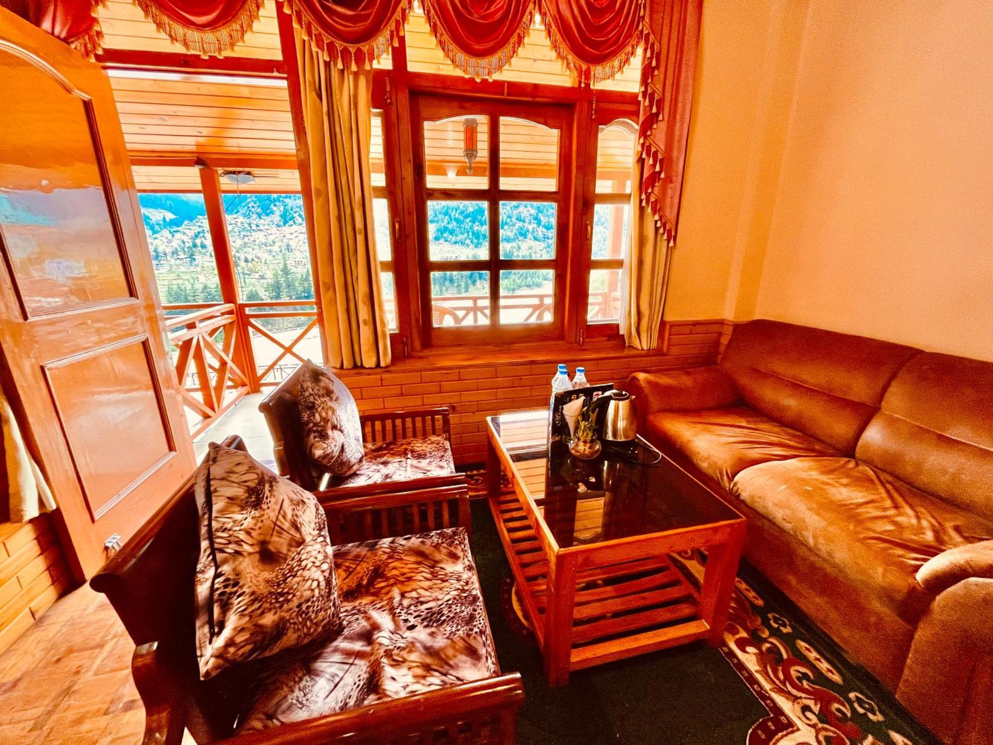 Hotel Hollywood Manali - Scenic River & Mountain View With Premium Rooms Экстерьер фото