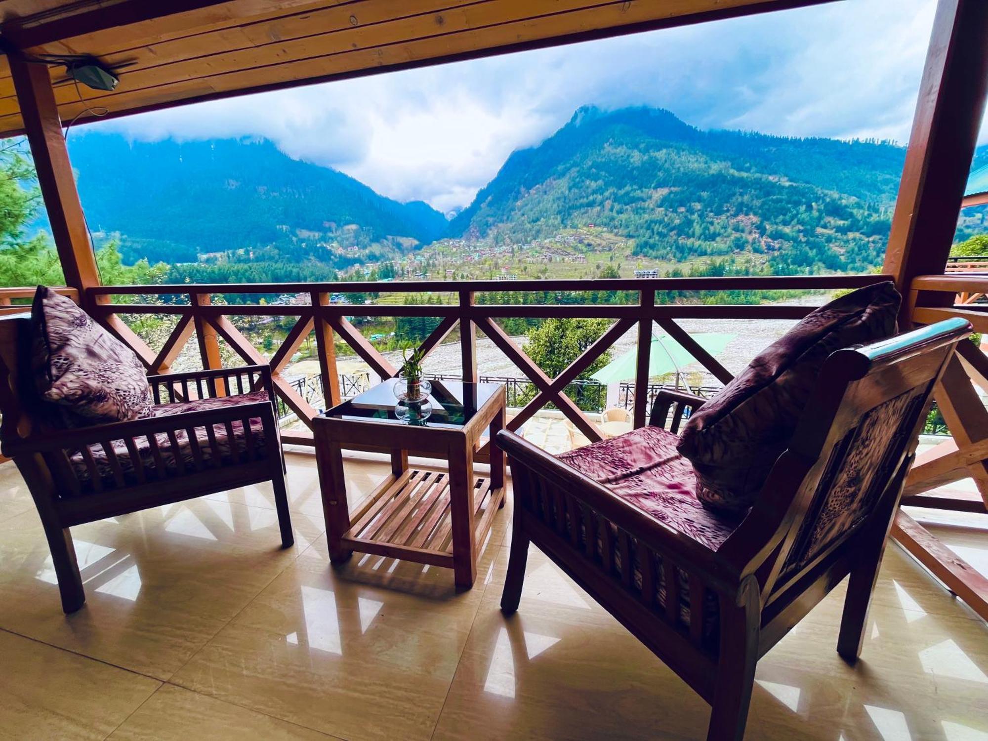 Hotel Hollywood Manali - Scenic River & Mountain View With Premium Rooms Экстерьер фото