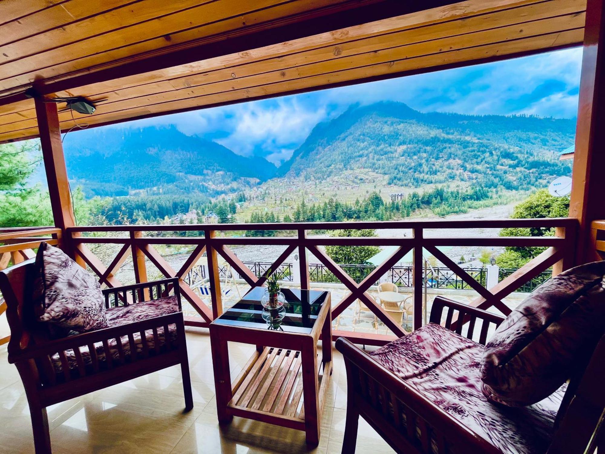 Hotel Hollywood Manali - Scenic River & Mountain View With Premium Rooms Экстерьер фото